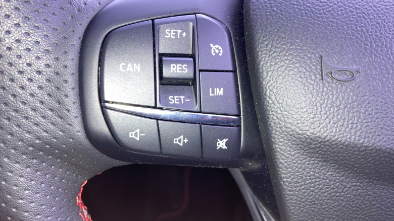 Ford Puma ST 1.0 EcoBoost Hybrid mHEV ST 5dr DCT Petrol Hatchback